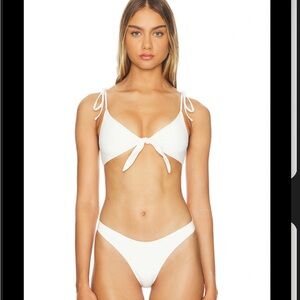 Frankie's Bikinis Classic White Tie-Front Bikini Mison Top